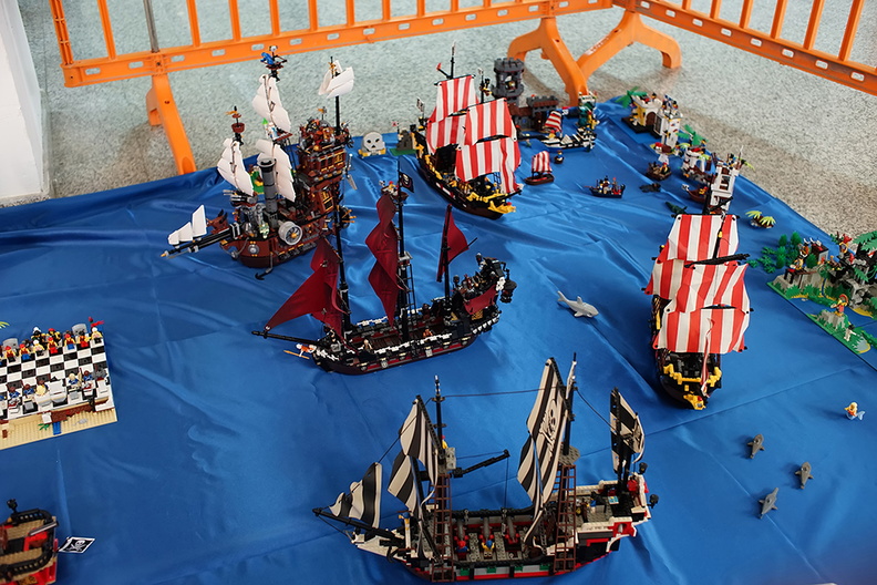Lego boats toys
