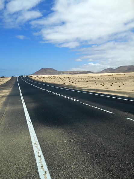 desert_road_photo.jpg