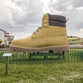 yellow_army_boots.JPG